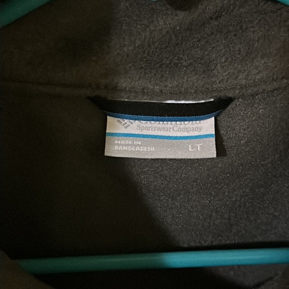 Columbia Vest - Picture 3 of 6